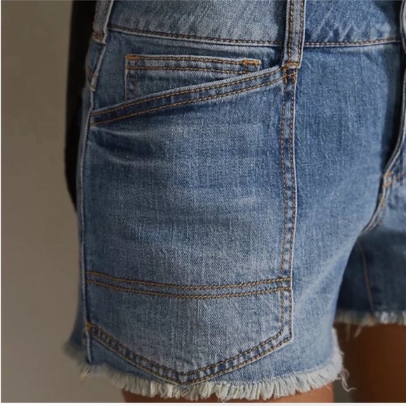NWT Pilcro x Anthropologie The Wanderer Denim Jean Shorts Size 33 - Picture 4 of 12